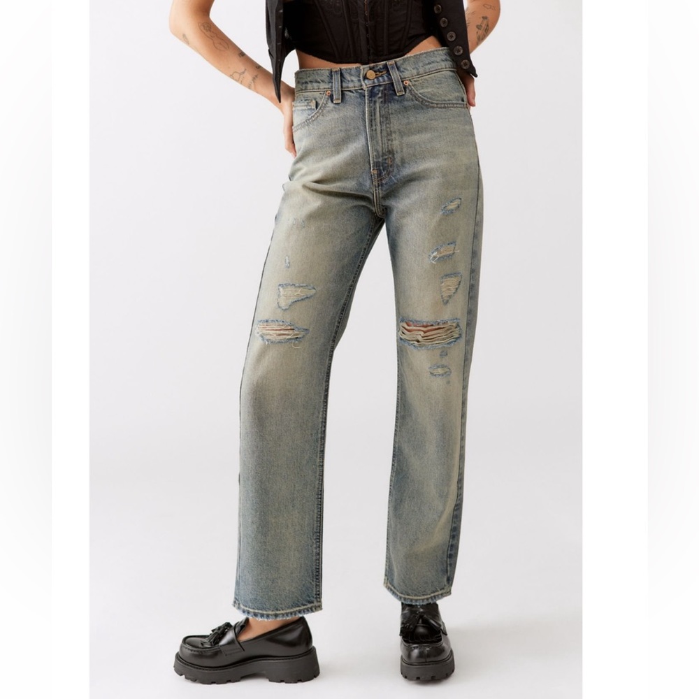 NWT UO BDG High-Waisted Cowboy Jean - Vintage Distressed